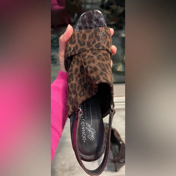 Donald J Pliner brown sling back heels, brown animal print, size 9 N - Picture 7 of 10